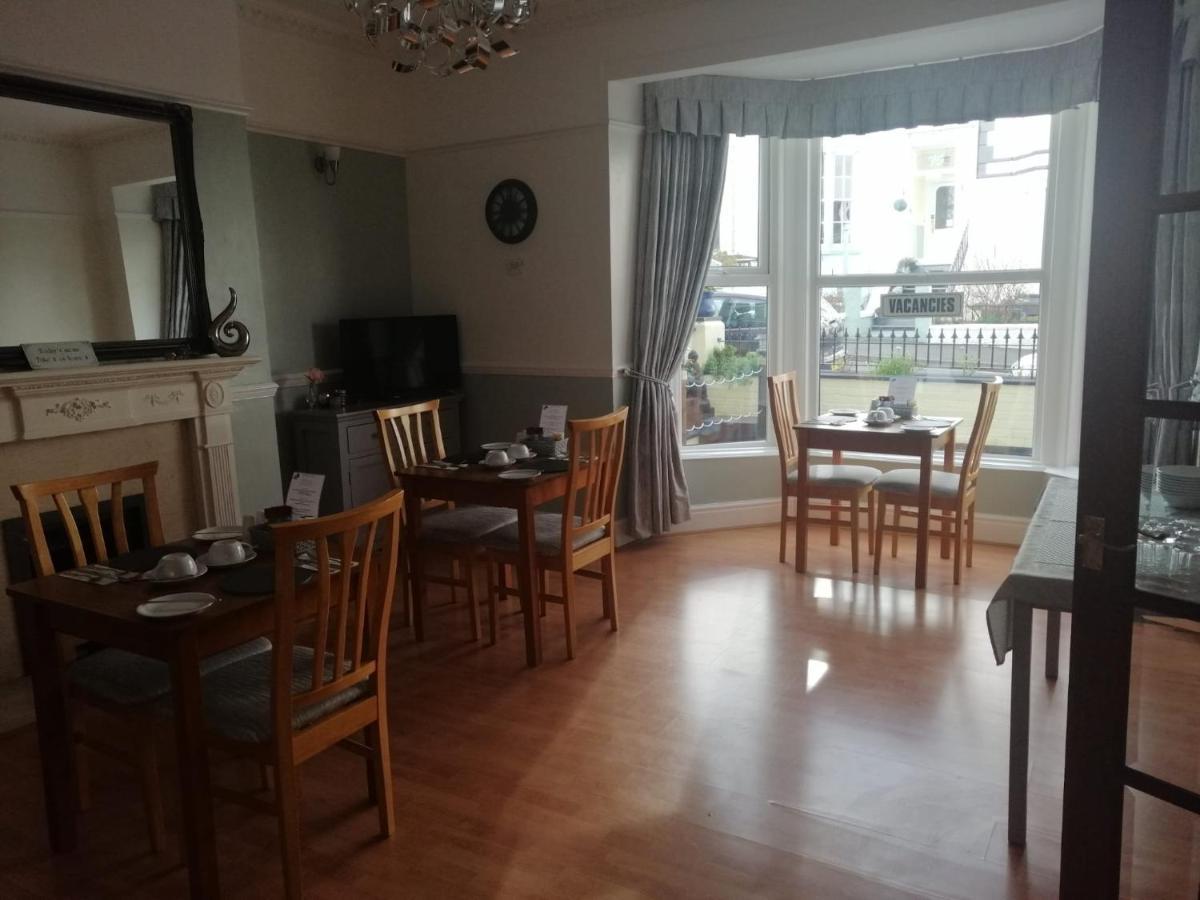 No 6 Quality Guesthouse Llandudno Buitenkant foto