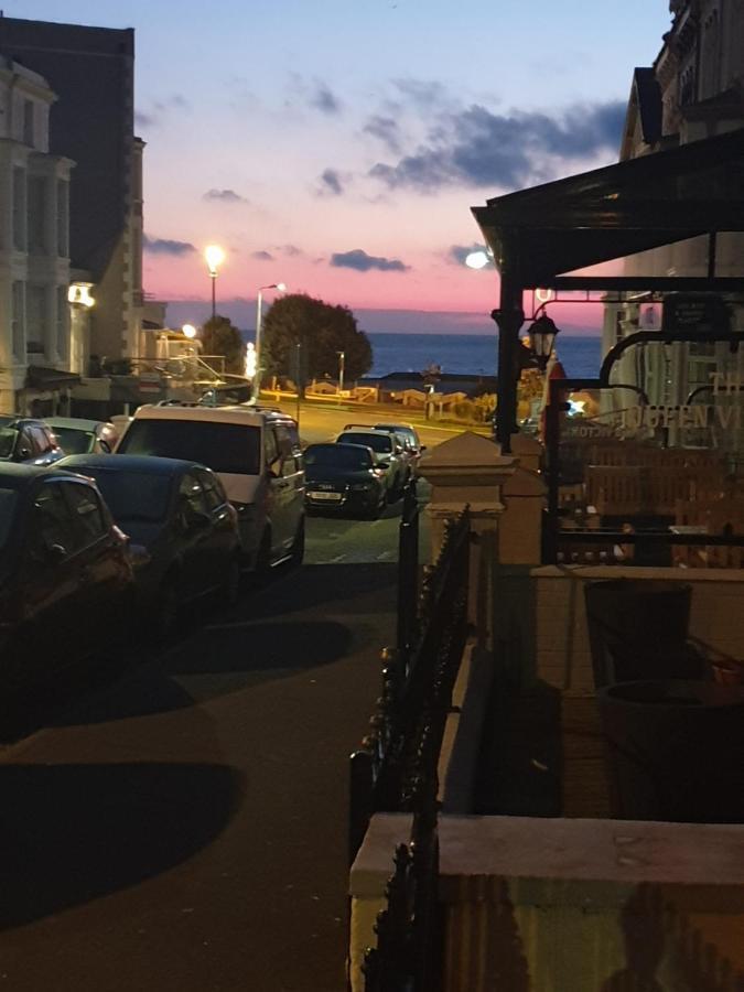 No 6 Quality Guesthouse Llandudno Buitenkant foto