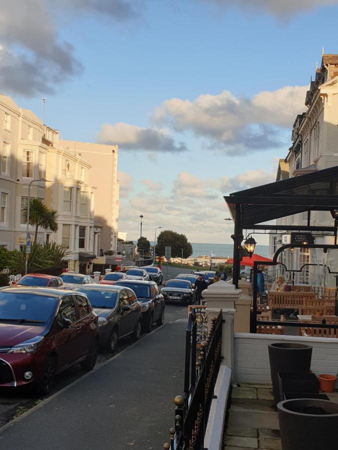 No 6 Quality Guesthouse Llandudno Buitenkant foto